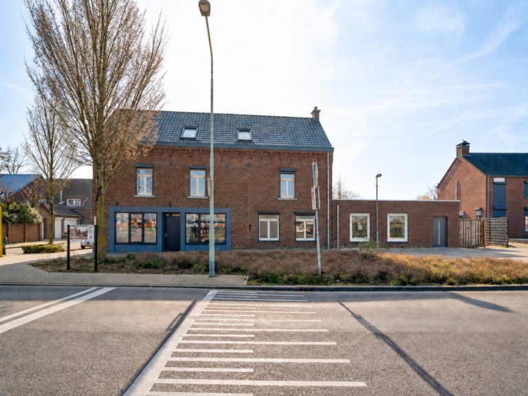 SWALMEN					Stationsstraat 54